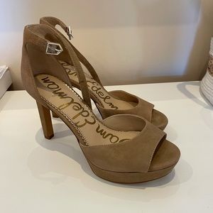 Sam Edelman tan heels